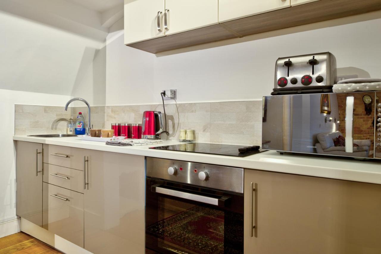 Stylish Town Centre Stay - 2-Bed Luxury Suite With Wifi Stamford Exteriér fotografie